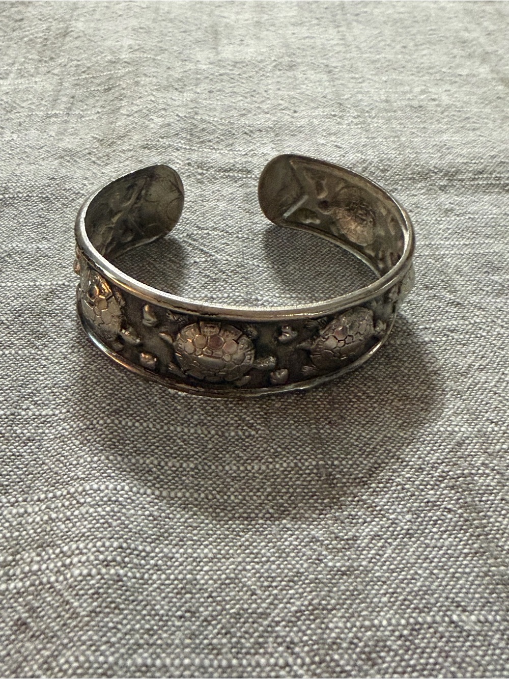 Vintage Sterling Silver Sea Turtles Engraved Cuff Bracelet